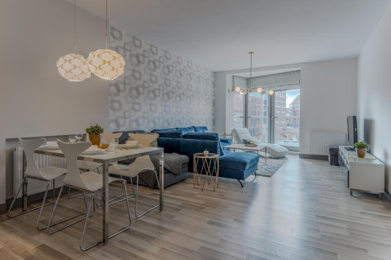 Citystay Ambra Waterlane Apartment غدانسك المظهر الخارجي الصورة