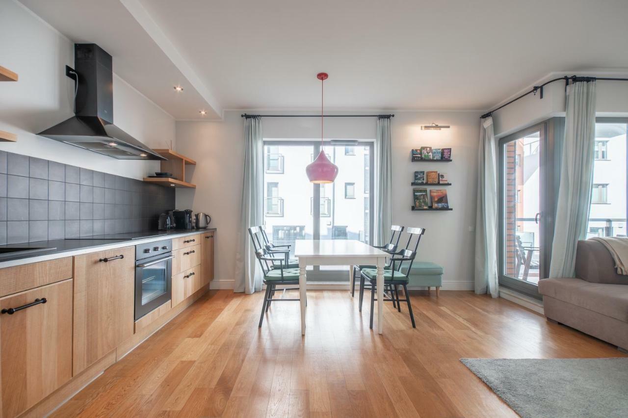 Citystay Ambra Waterlane Apartment غدانسك المظهر الخارجي الصورة